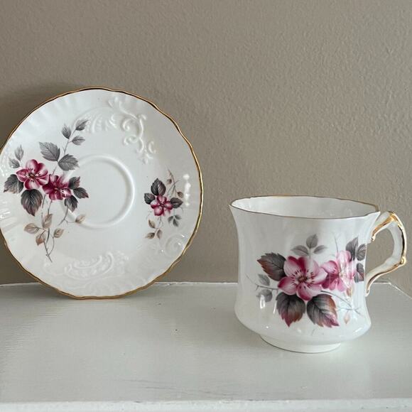 VTG Hammersley, Spode, Fine Bone China Teacup & Saucer, Floral, Pink, Gray - Picture 5 of 8